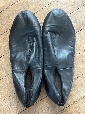 Bloch Black Leather Slip-On Dance Tap Shoes